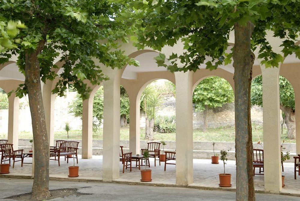 Hotel Villa Sant' Andrea Valderice Exterior photo